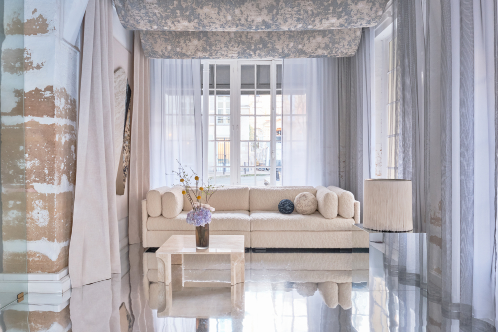 Scénographie Belle Étoile au showroom 